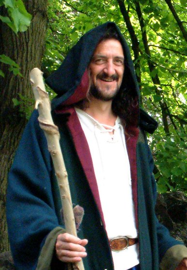 Eric with staff - photo J Agopsowicz